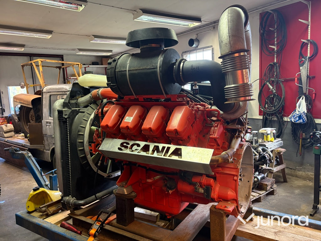 Scania DC16 41, V8