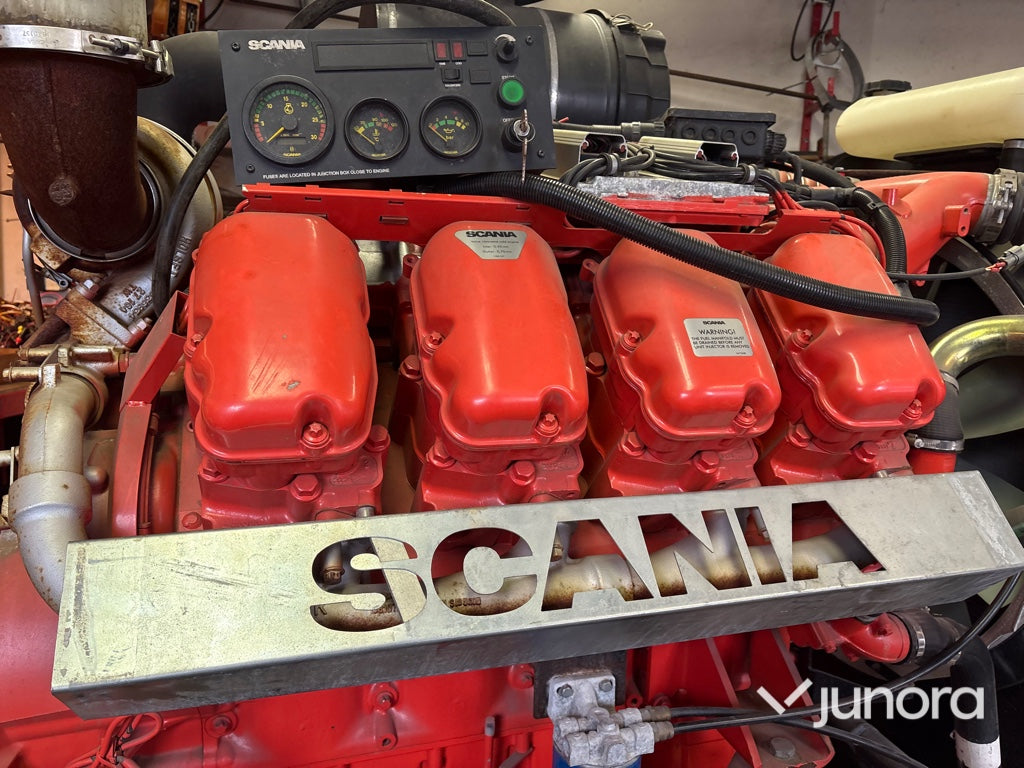 Scania DC16 41, V8