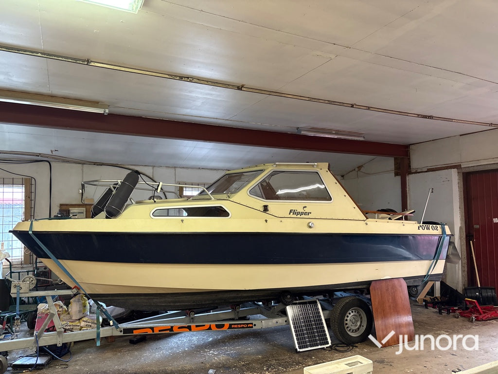 Motorbåt med trailer - Flipper, 620 HT
