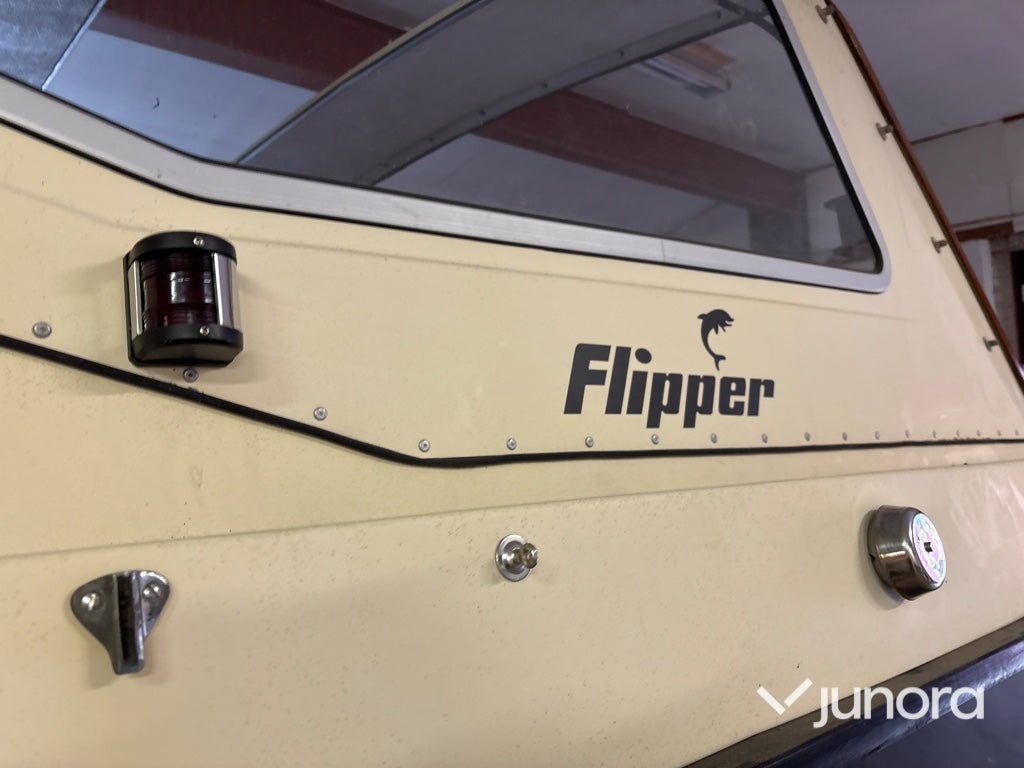 Motorbåt med trailer - Flipper, 620 HT