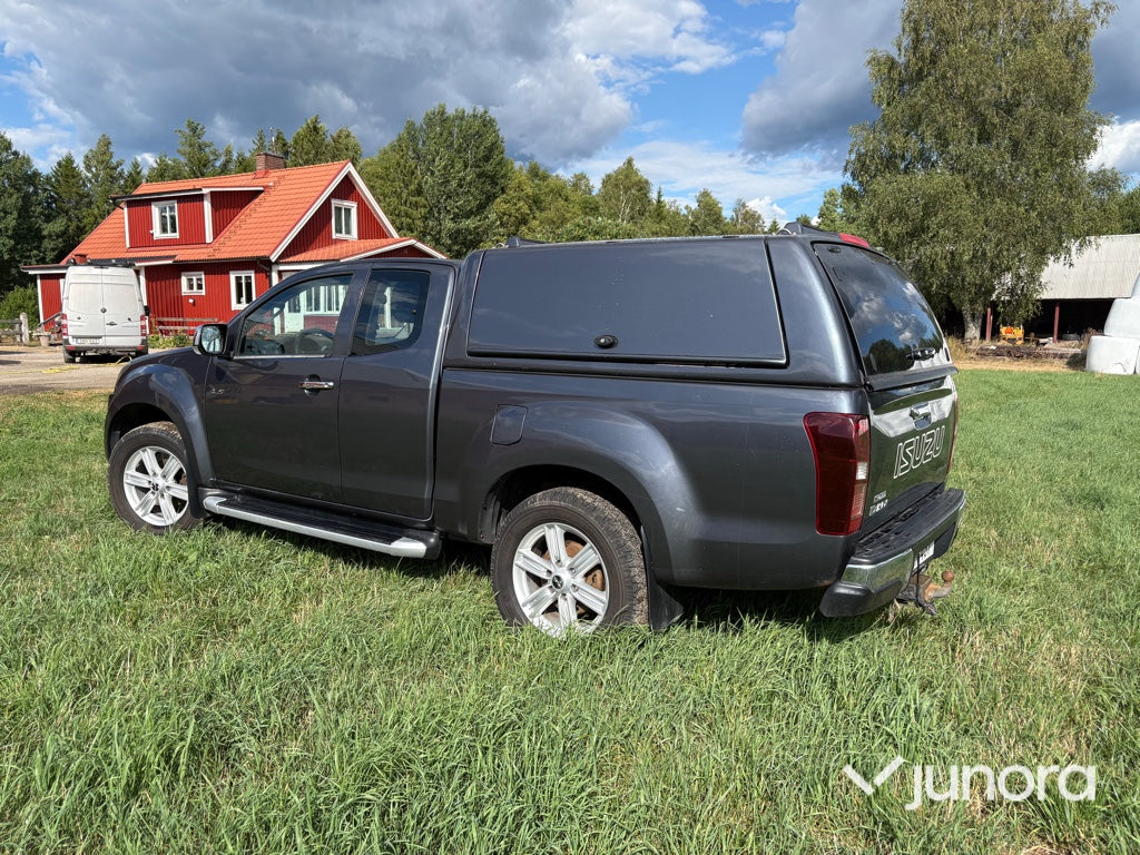 Pickup – Isuzu 1,9 DDI Automat 4WD