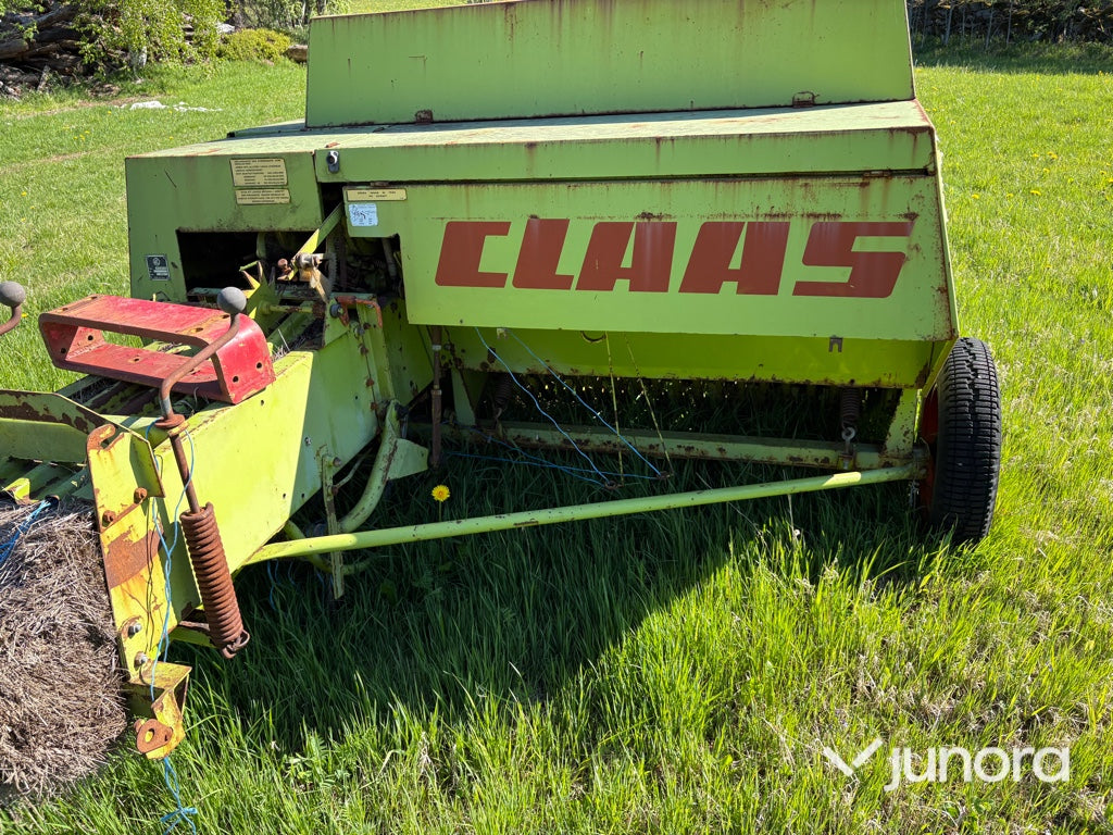 Småbalspress - Claas, Markant 40