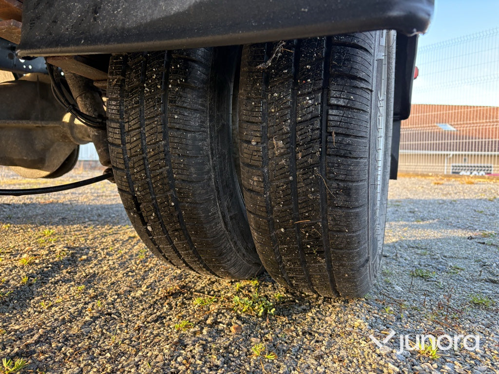 Flakbil - IVECO Daily