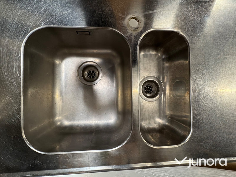 3 vaskar + 1 toalettstol i parti – Alveus / IFÖ