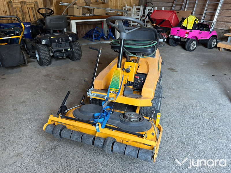 Åkgräsklippare Stiga Villa V401