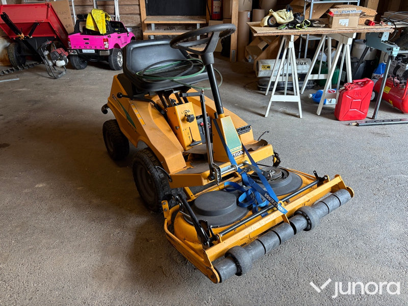 Åkgräsklippare Stiga Villa V401