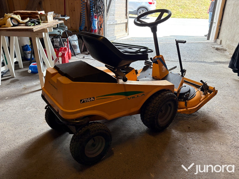 Åkgräsklippare Stiga Villa V401