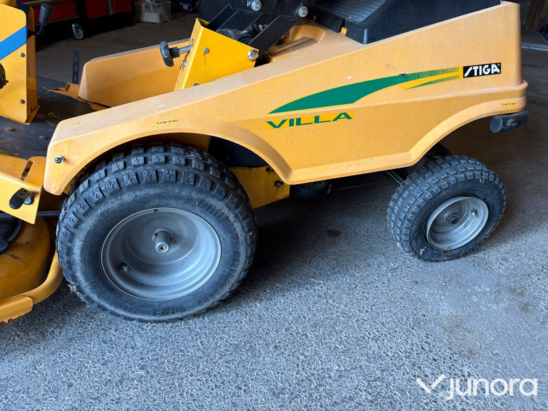 Åkgräsklippare Stiga Villa V401