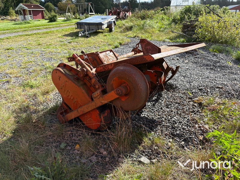 Jordfräs traktorburen för Trepunktsfäste
