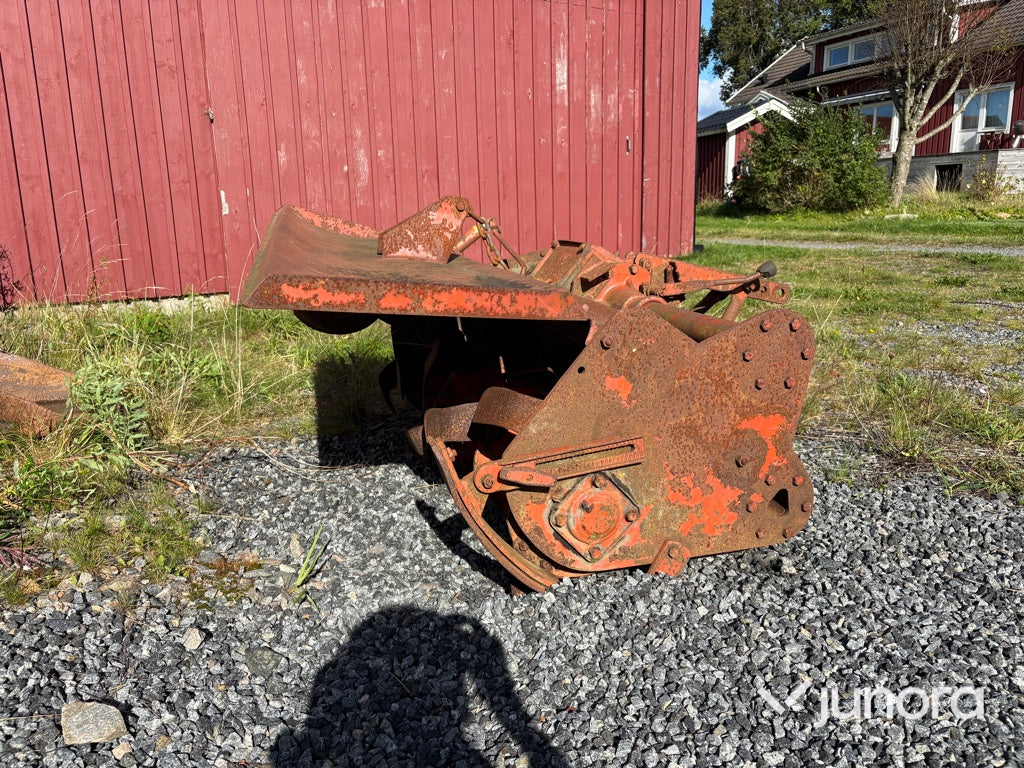 Jordfräs traktorburen för Trepunktsfäste