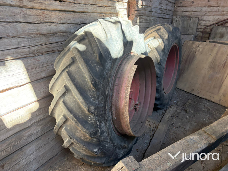 Good Year Dubbelmontage 18-4-34