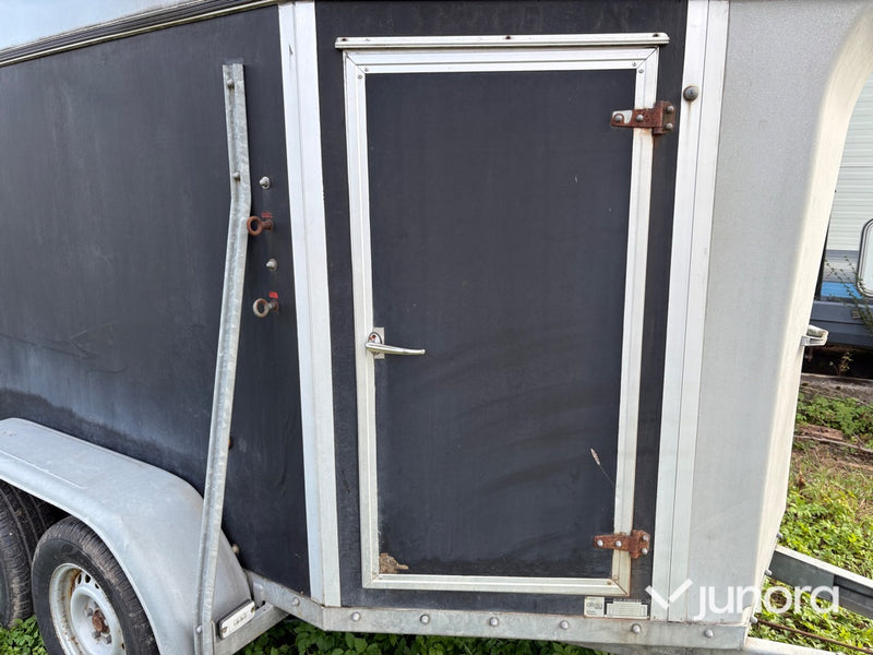 Hästtransport - Sluis, PTS