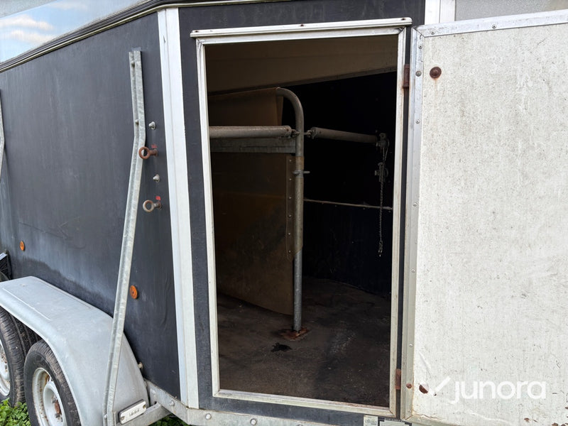 Hästtransport - Sluis, PTS