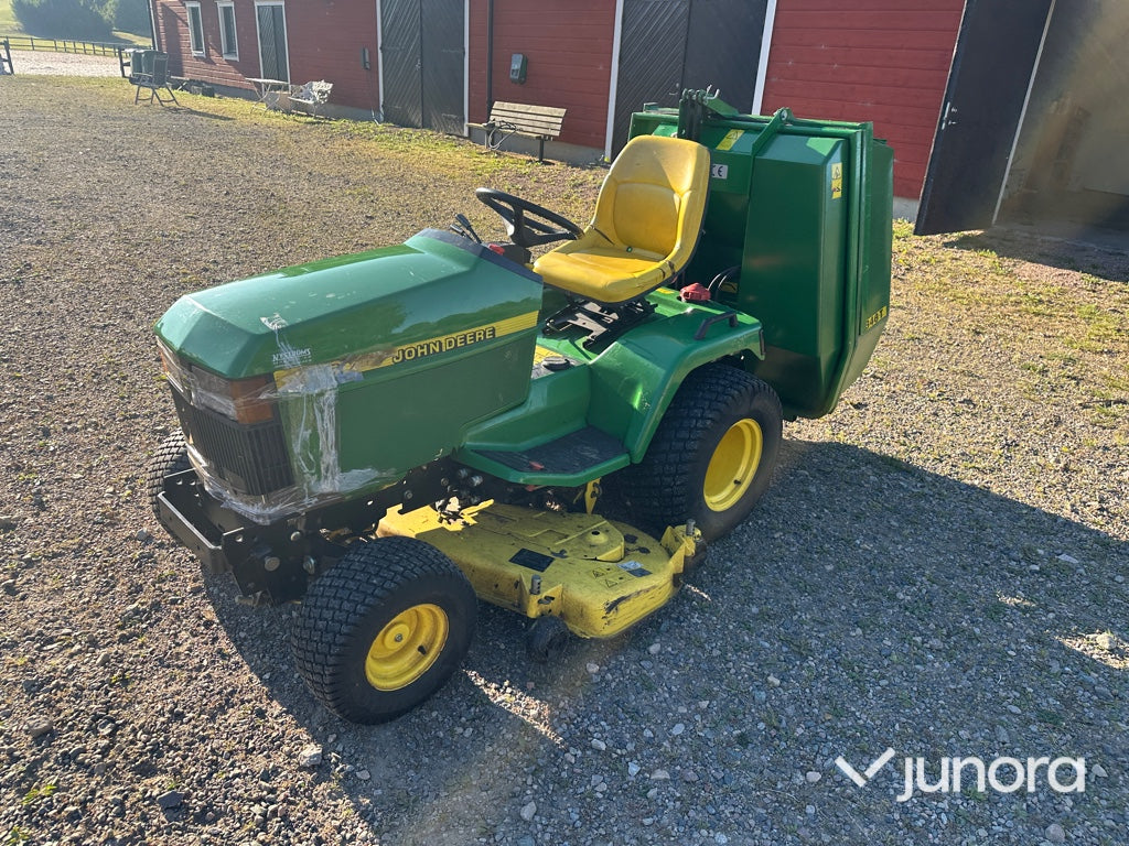 Åkgräsklippare John Deere 455