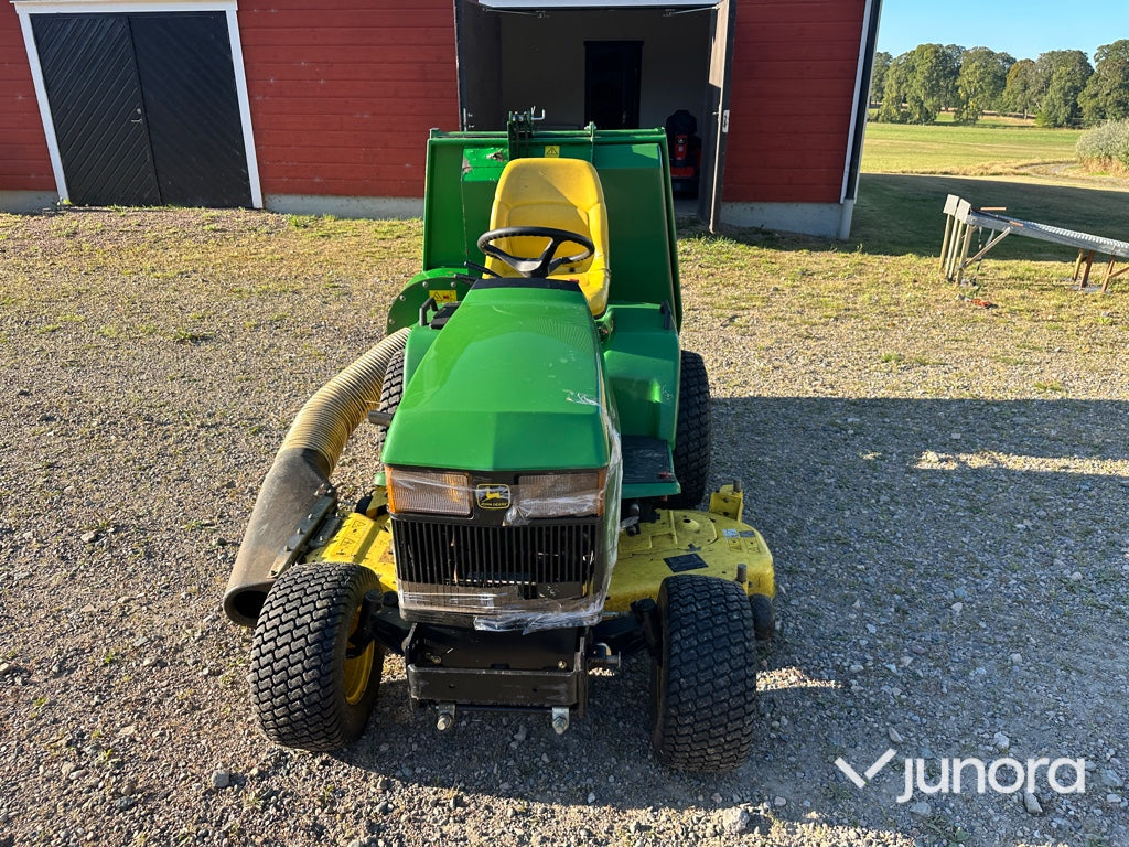 Åkgräsklippare John Deere 455