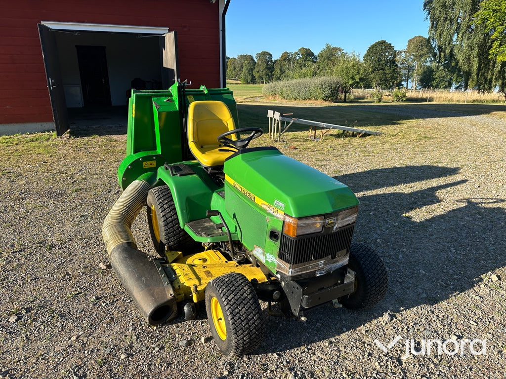 Åkgräsklippare John Deere 455