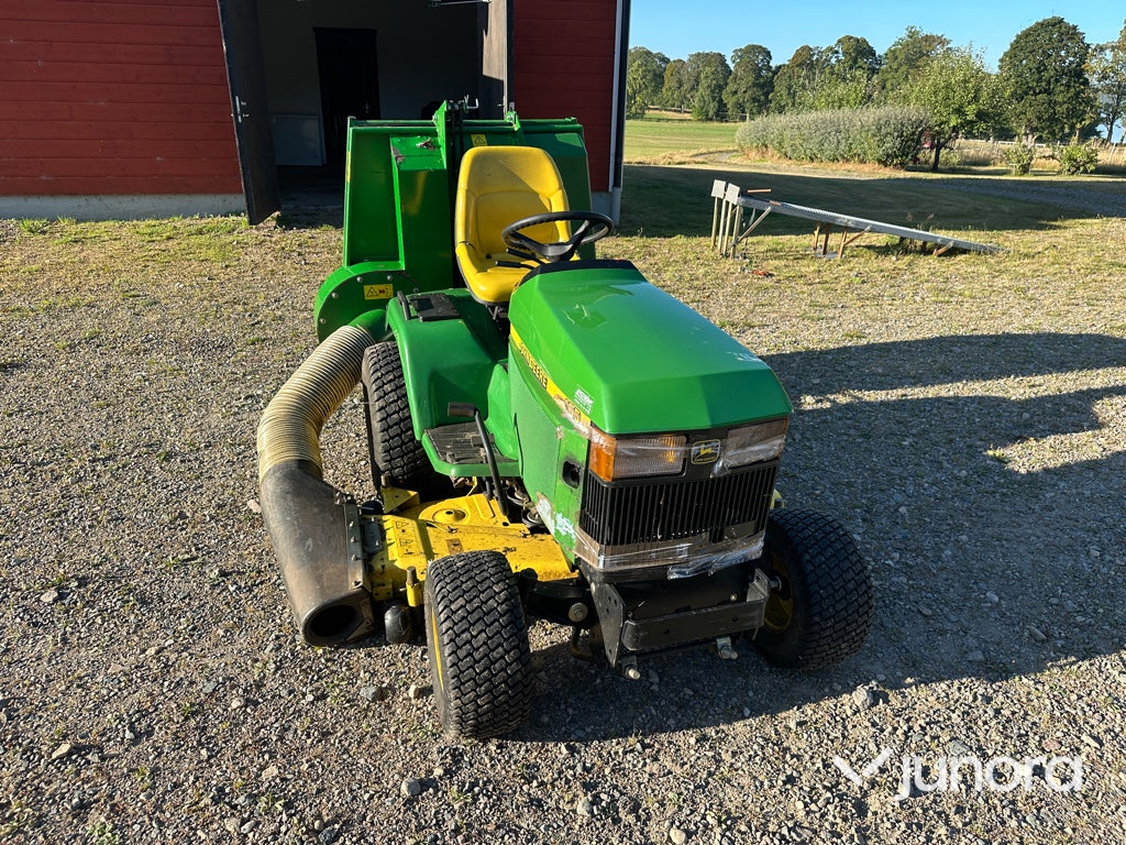 Åkgräsklippare John Deere 455