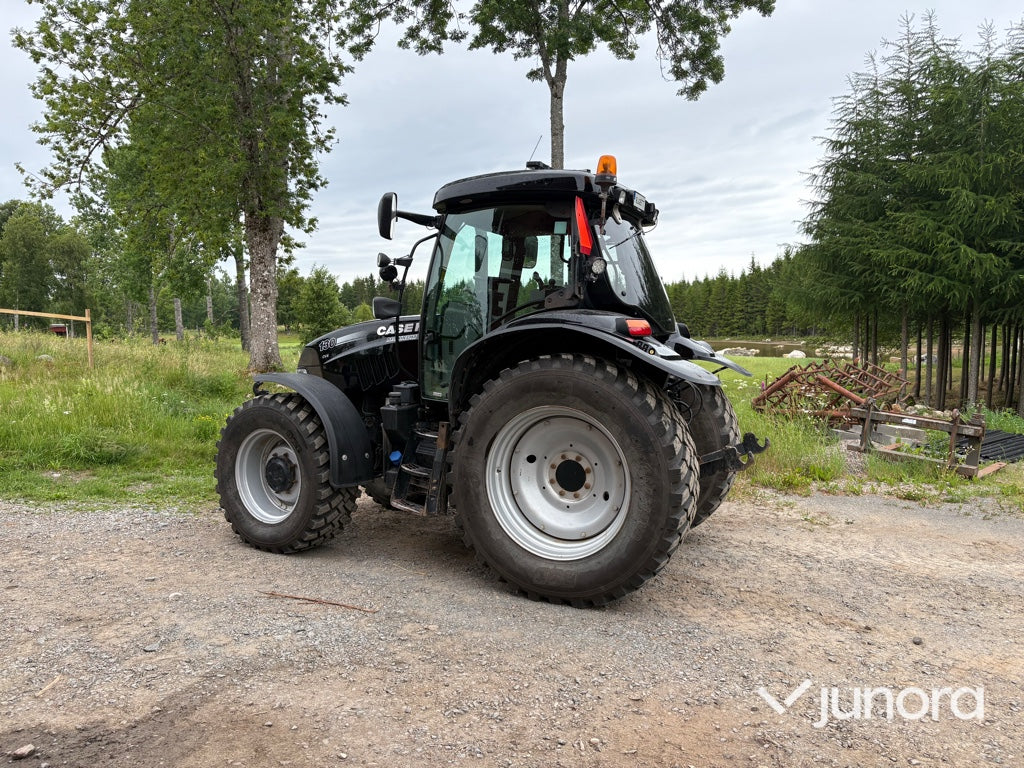 Traktor - Case IH Maxxum 130 CVX