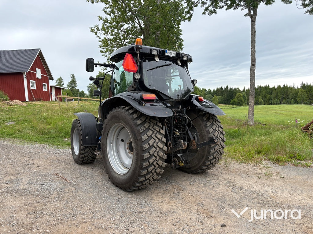 Traktor - Case IH Maxxum 130 CVX