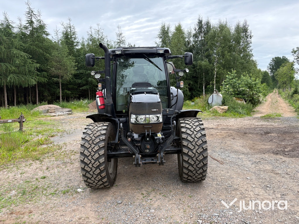 Traktor - Case IH Maxxum 130 CVX