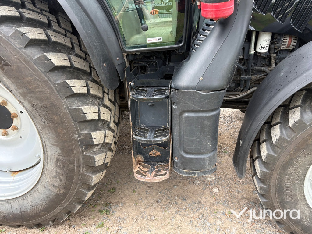 Traktor - Case IH Maxxum 130 CVX