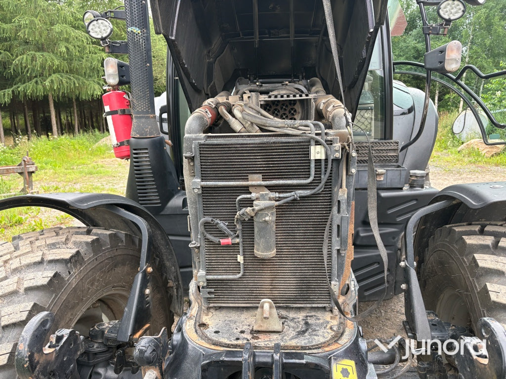 Traktor - Case IH Maxxum 130 CVX