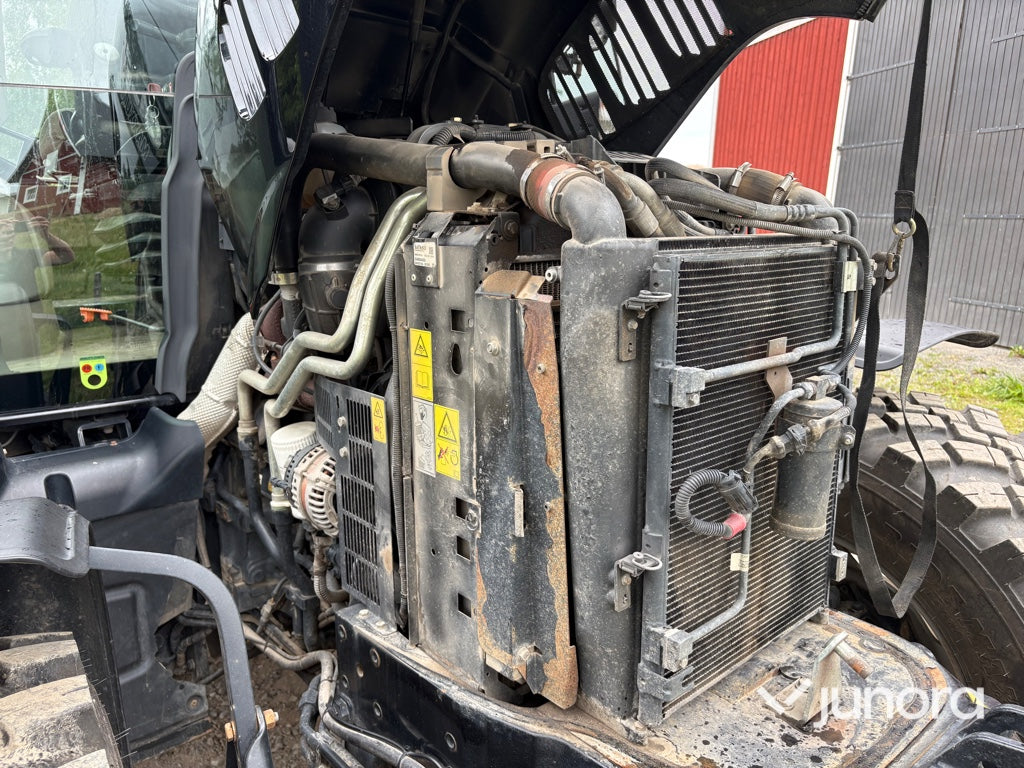 Traktor - Case IH Maxxum 130 CVX