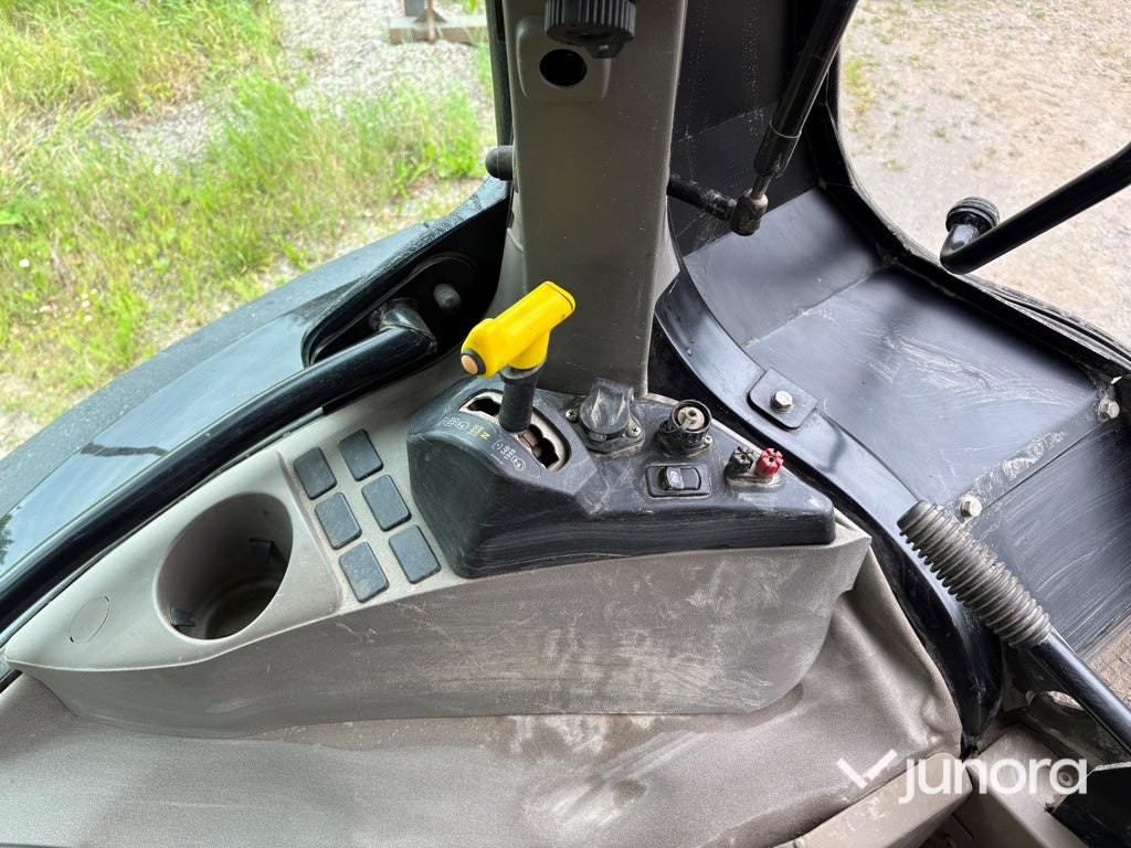 Traktor - Case IH Maxxum 130 CVX