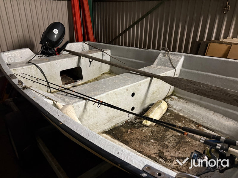 Båt - inkl. släp med elvinsch