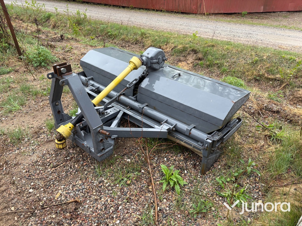 Sopmaskin - Holms Industri, Till traktor