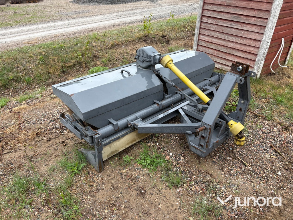 Sopmaskin - Holms Industri, Till traktor