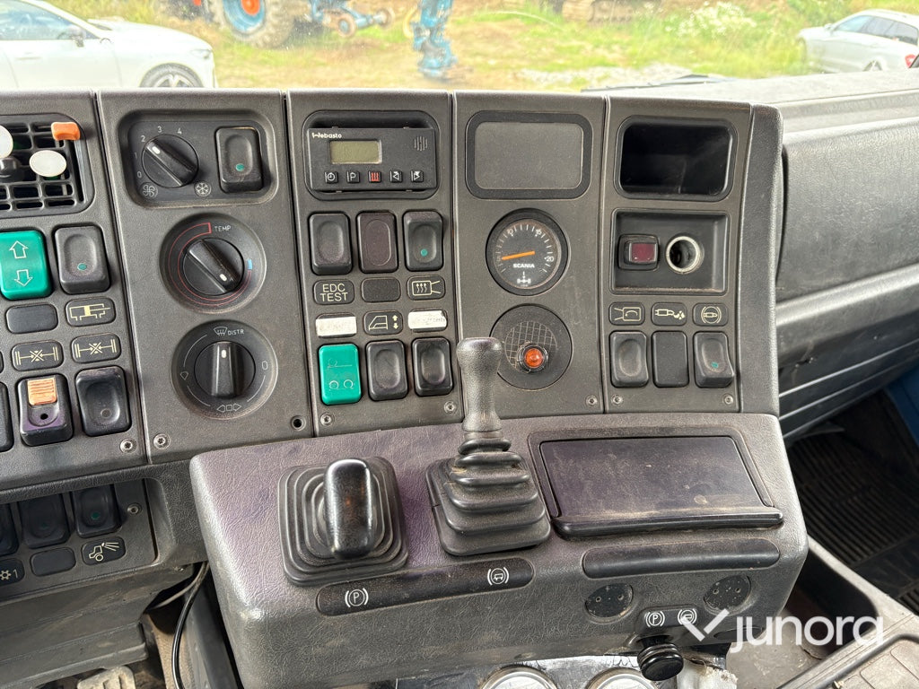 Lastbil Scania R143 (R143 HL6X4 Förl)