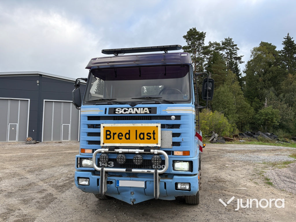Lastbil Scania R143 (R143 HL6X4 Förl)