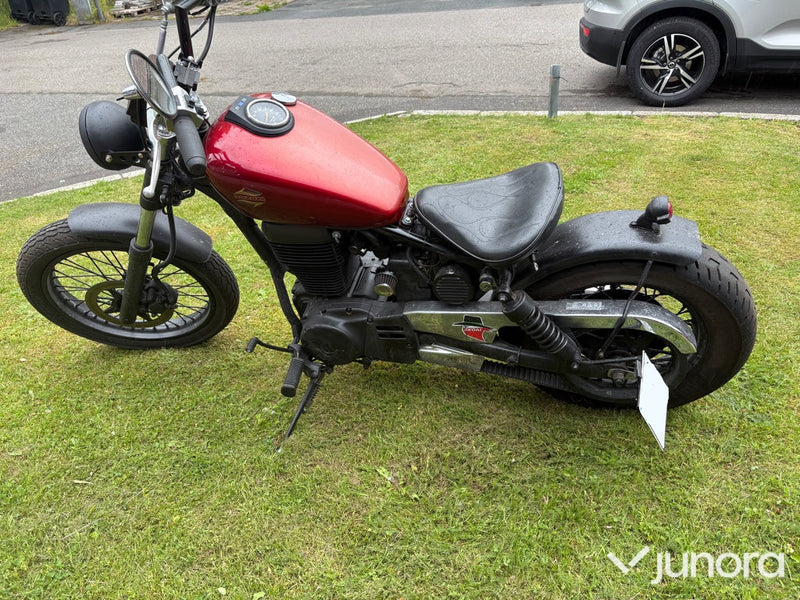 Suzuki LS650P