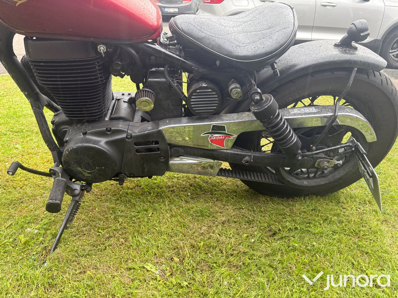 Suzuki LS650P