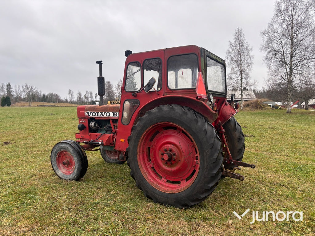 Traktor - Volvo BM 600