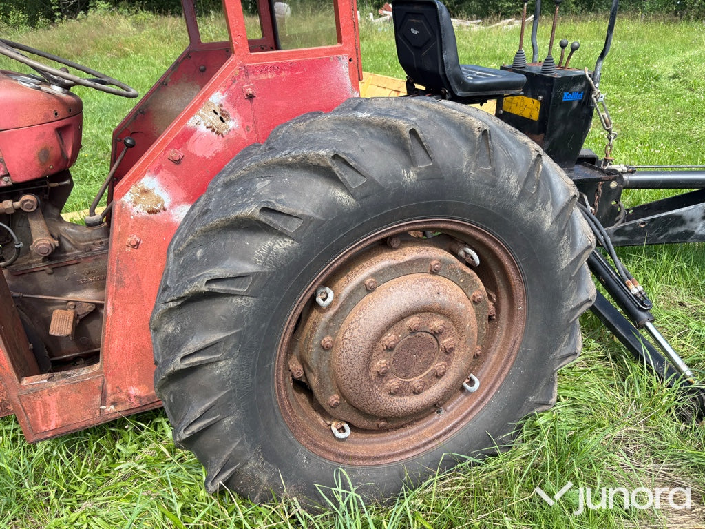 Massey Ferguson 65