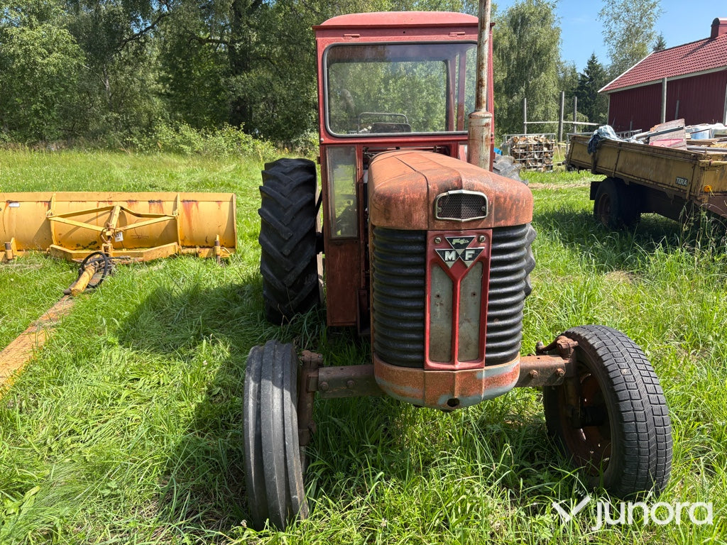 Massey Ferguson 65