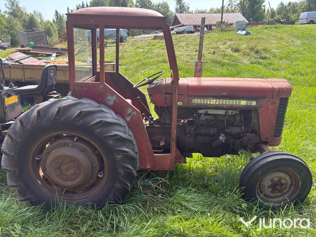 Massey Ferguson 65