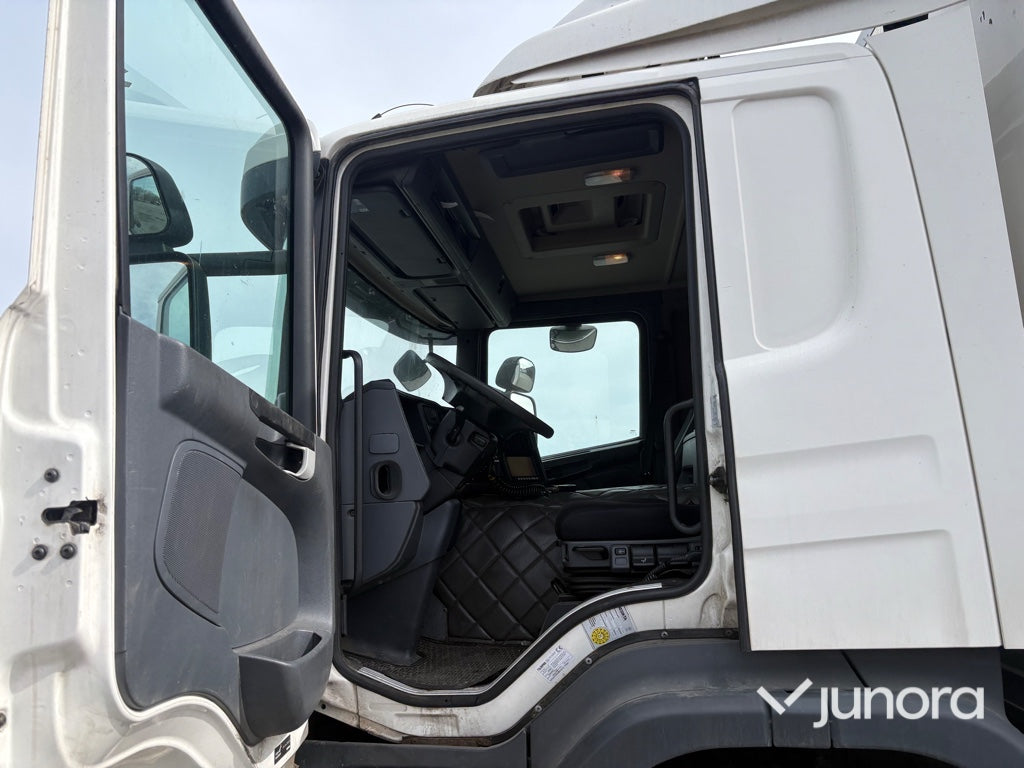 Lastbil - Scania, P360