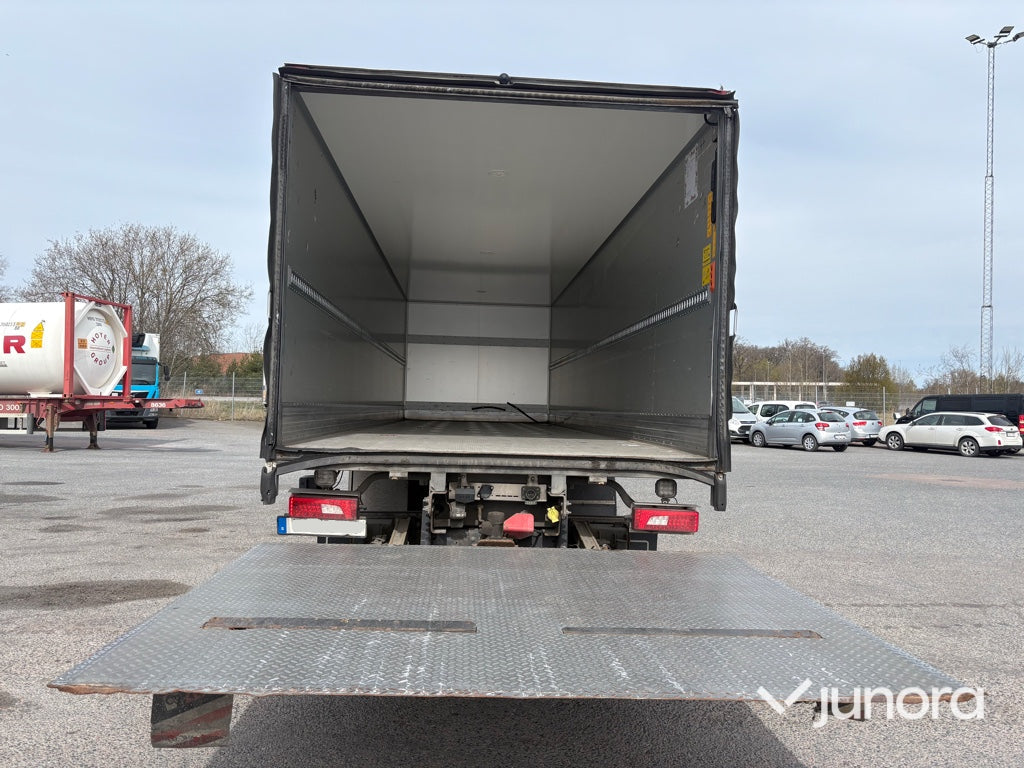 Lastbil - Scania, P360