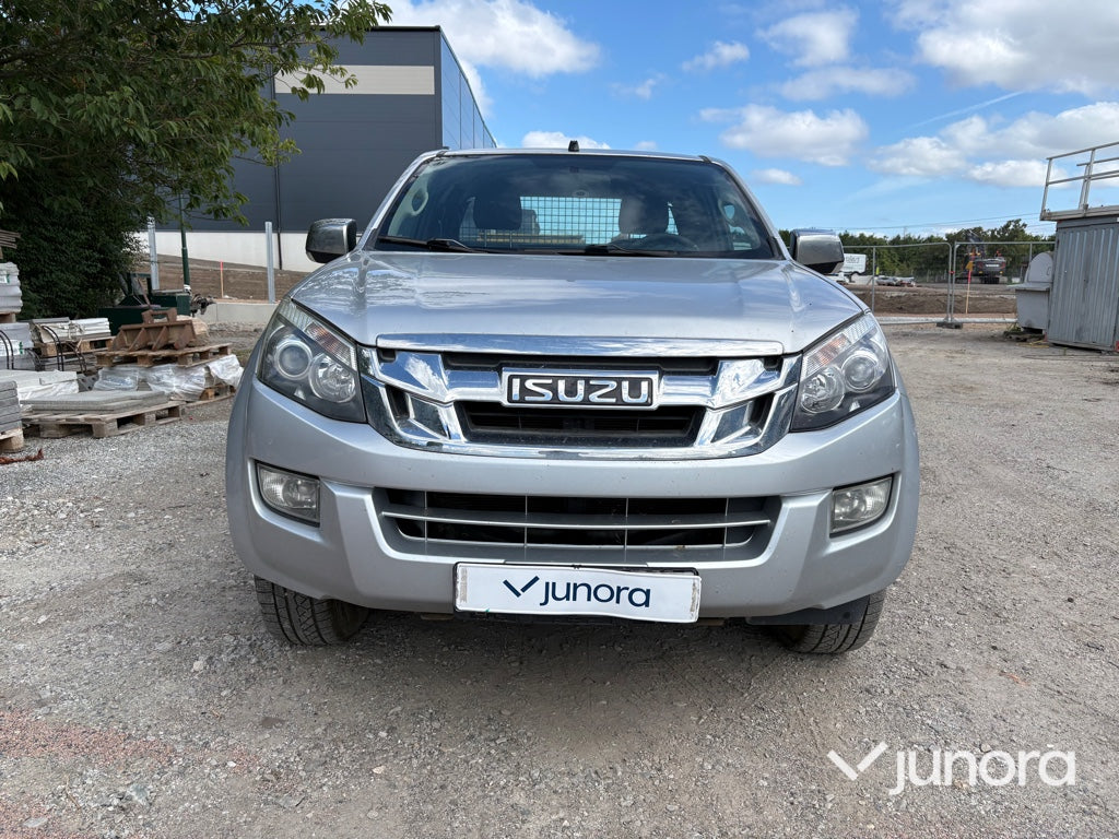 Pickup – Isuzu D-Max Space Cab 2.5 4WD