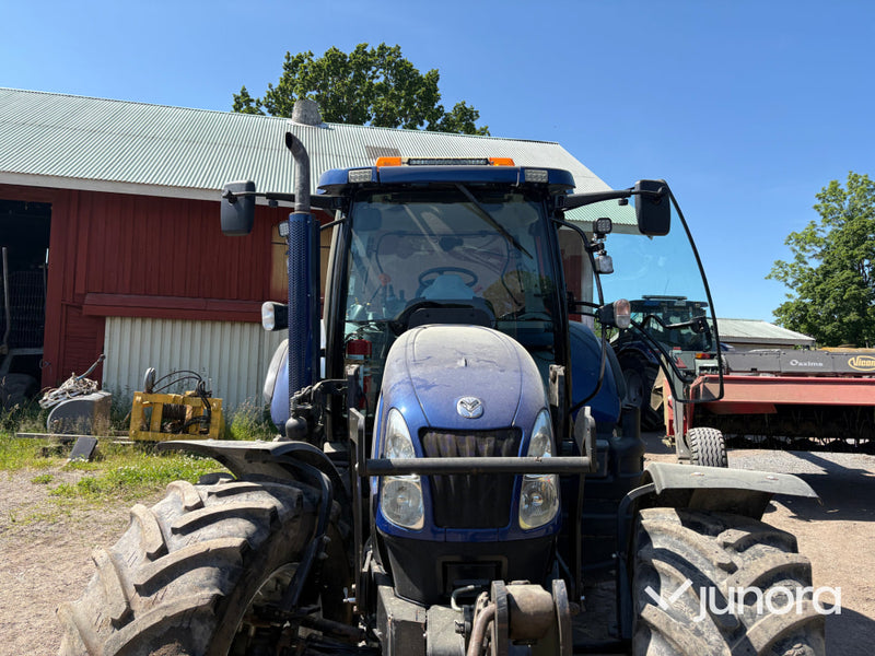 Traktor - New Holland T6080