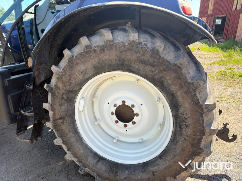 Traktor - New Holland T6080