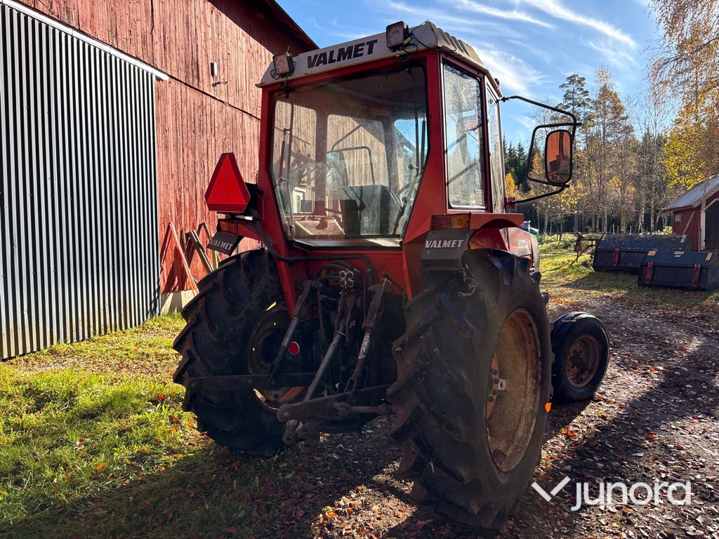 Traktor - Valmet 504, 1984