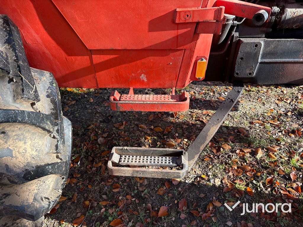 Traktor - Valmet 504, 1984