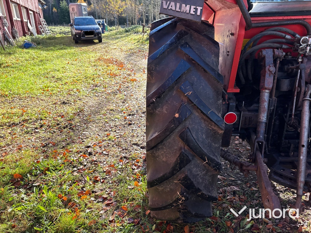 Traktor - Valmet 504, 1984
