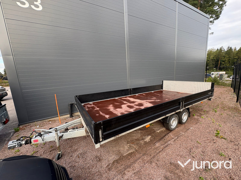 Agados Adam 35 Trailer