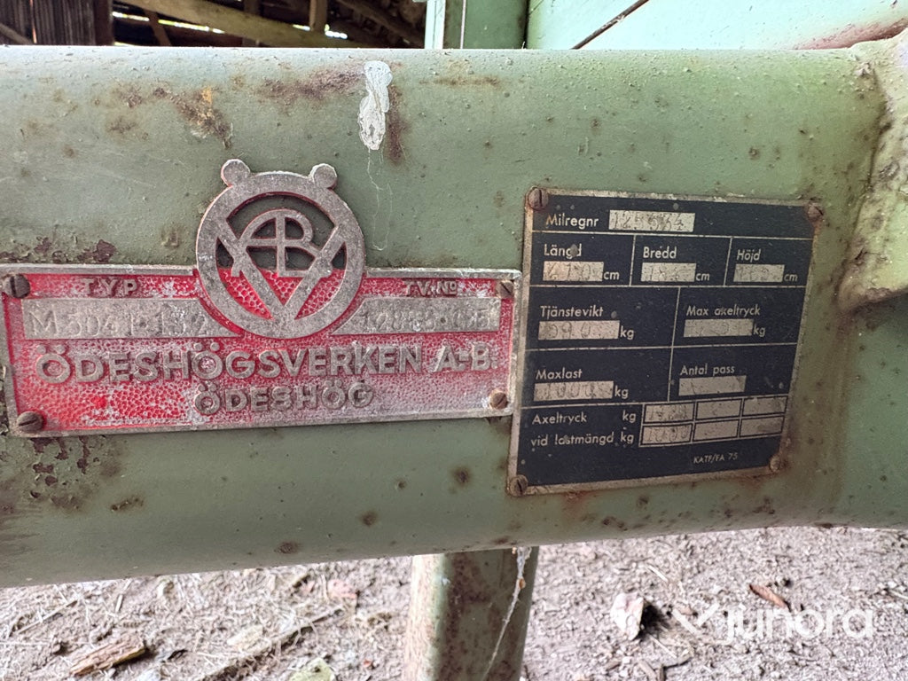Militärvagn / Traktorvagn
