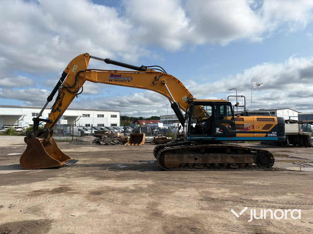 Grävmaskin Hyundai HX380L